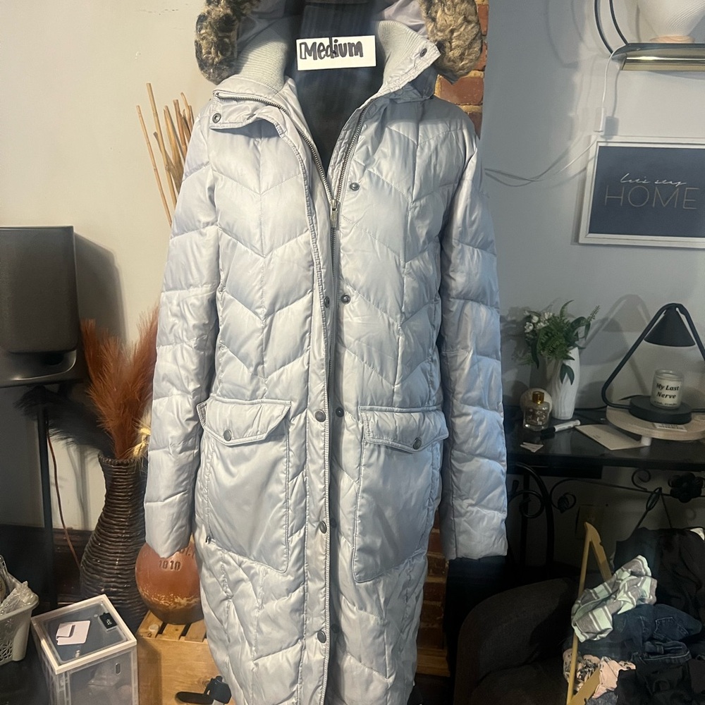 Lands' End Silver Puffer Jacket for Cozy Elegance